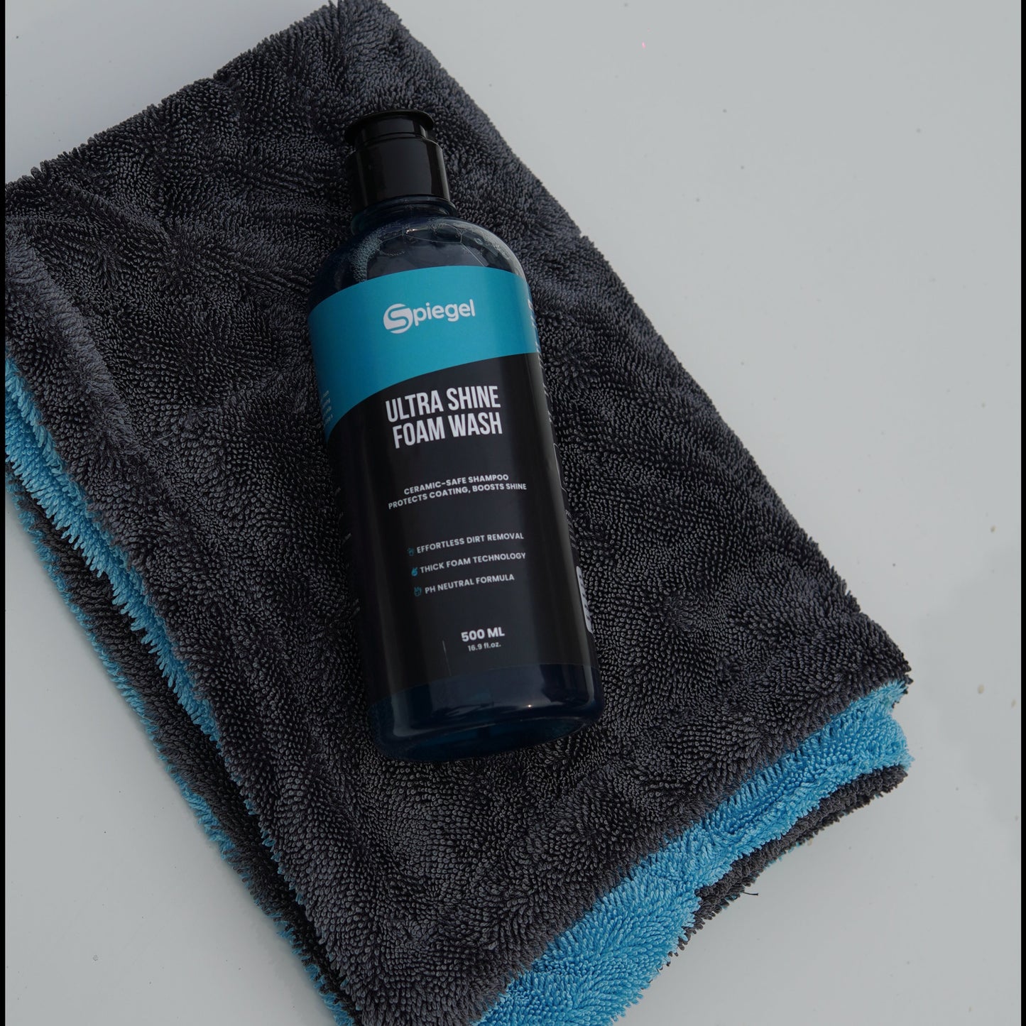 Spiegel Ultra Shine Foam Wash Shamoo + 1200 GSM Large Microfiber Towel Combo | pH Neutral Car Shampoo Kit